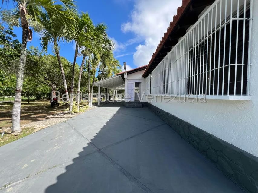 Casa (1 Nivel) en Venta en Los Canales de Rio Chico, Miranda - 25