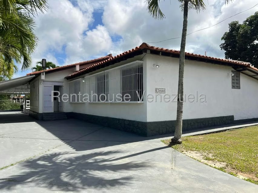 Casa (1 Nivel) en Venta en Los Canales de Rio Chico, Miranda - 28