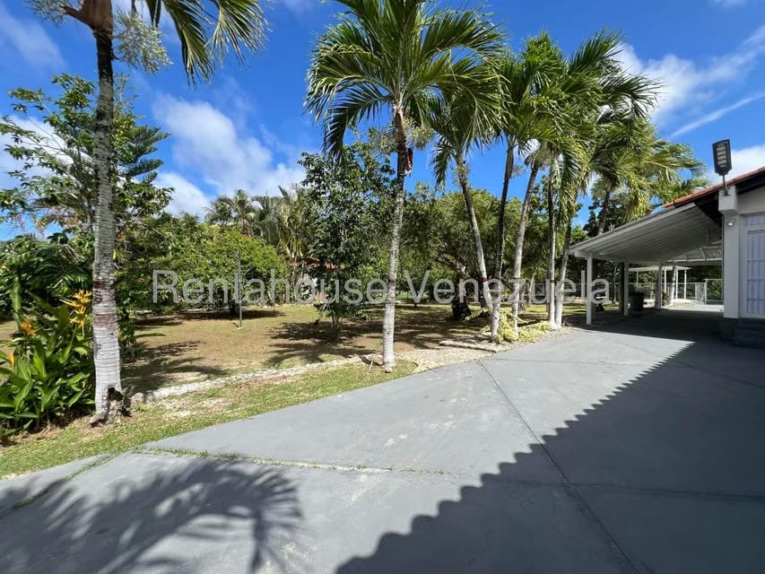 Casa (1 Nivel) en Venta en Los Canales de Rio Chico, Miranda - 29