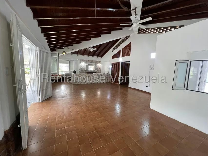 Casa (1 Nivel) en Venta en Los Canales de Rio Chico, Miranda - 4