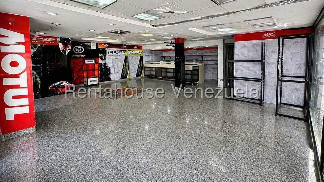 Comercial (Local Comercial) en Venta en Cumbres de Curumo, Distrito Metropolitano - 6