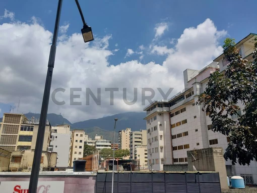En alquiler Oficina ubicada en Sabana Grande, Libertador - 8