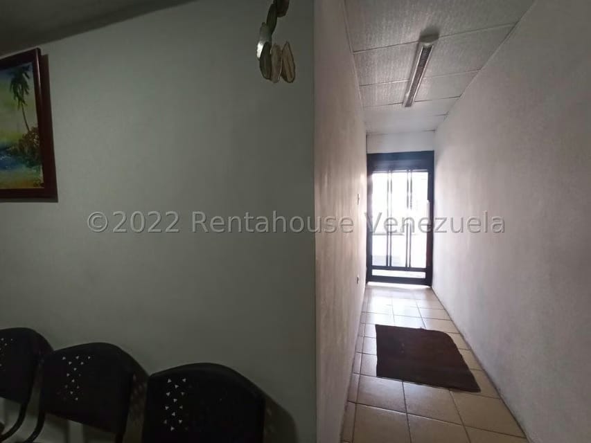 Casa (Multipes Niveles) en Venta en Zona Este, Lara - 11