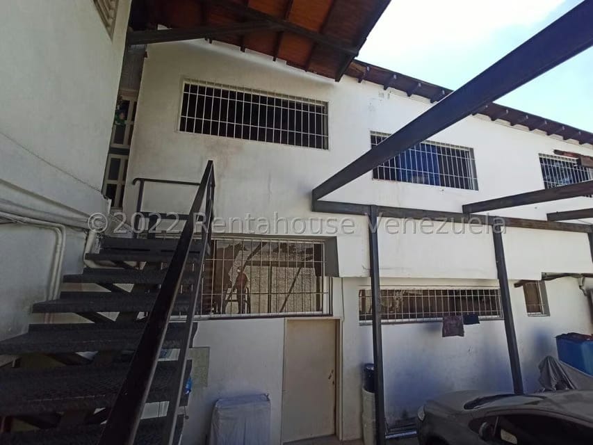 Casa (Multipes Niveles) en Venta en Zona Este, Lara - 15