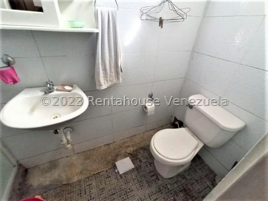 Casa (Multipes Niveles) en Venta en Zona Este, Lara - 44