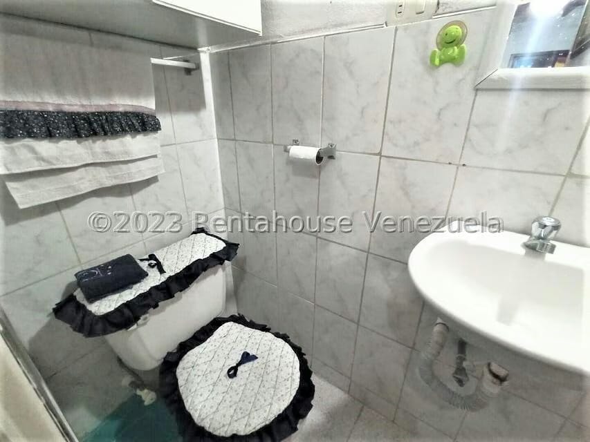 Casa (Multipes Niveles) en Venta en Zona Este, Lara - 64