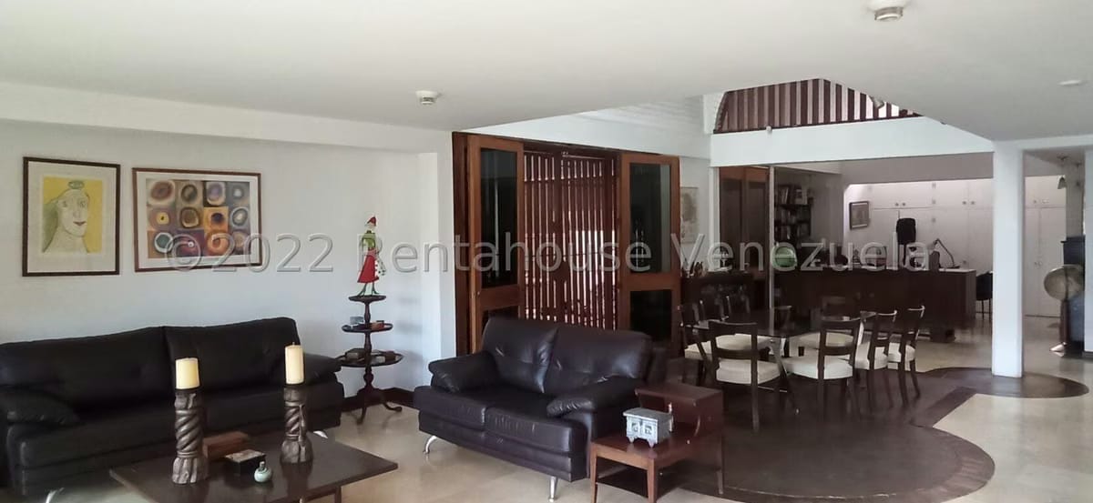 Casa (Duplex) en Venta en Prados del Este, Distrito Metropolitano - 15