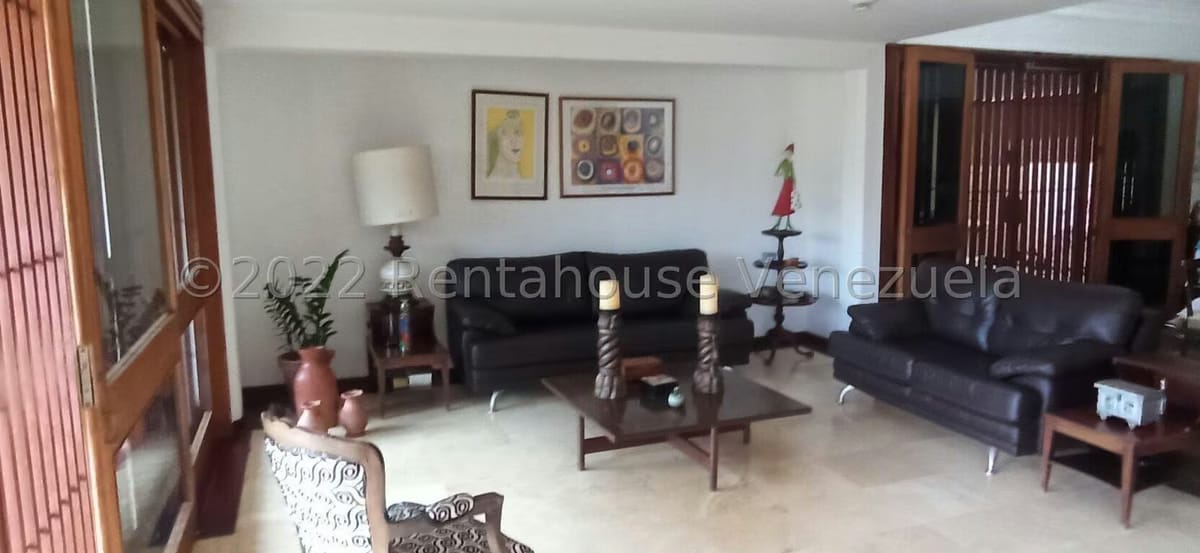 Casa (Duplex) en Venta en Prados del Este, Distrito Metropolitano - 16