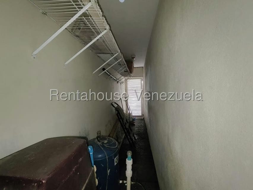 Townhouse (1 Nivel) en Venta en El Cardon, Falcon - 13