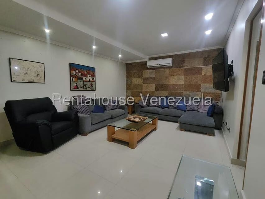 Townhouse (1 Nivel) en Venta en El Cardon, Falcon - 17