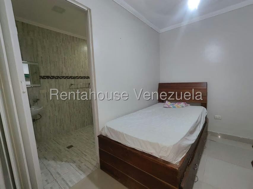 Townhouse (1 Nivel) en Venta en El Cardon, Falcon - 23