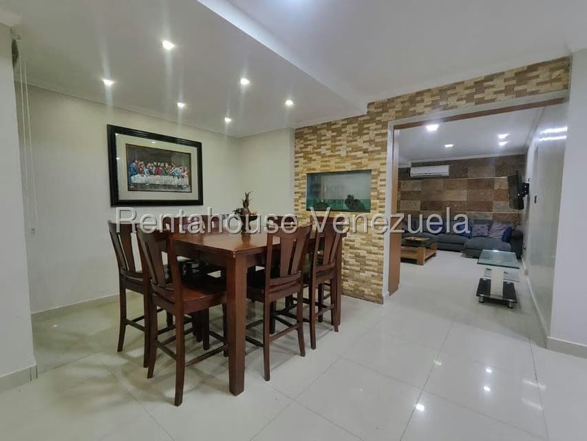Townhouse (1 Nivel) en Venta en El Cardon, Falcon - 9