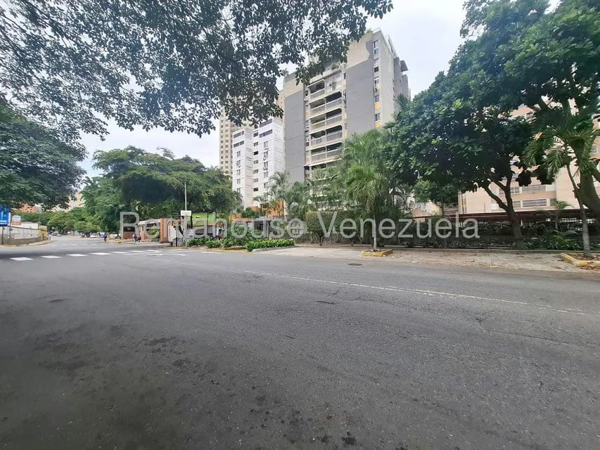 Apartamento (1 Nivel) en Alquiler en Santa Fe Norte, Distrito Metropolitano