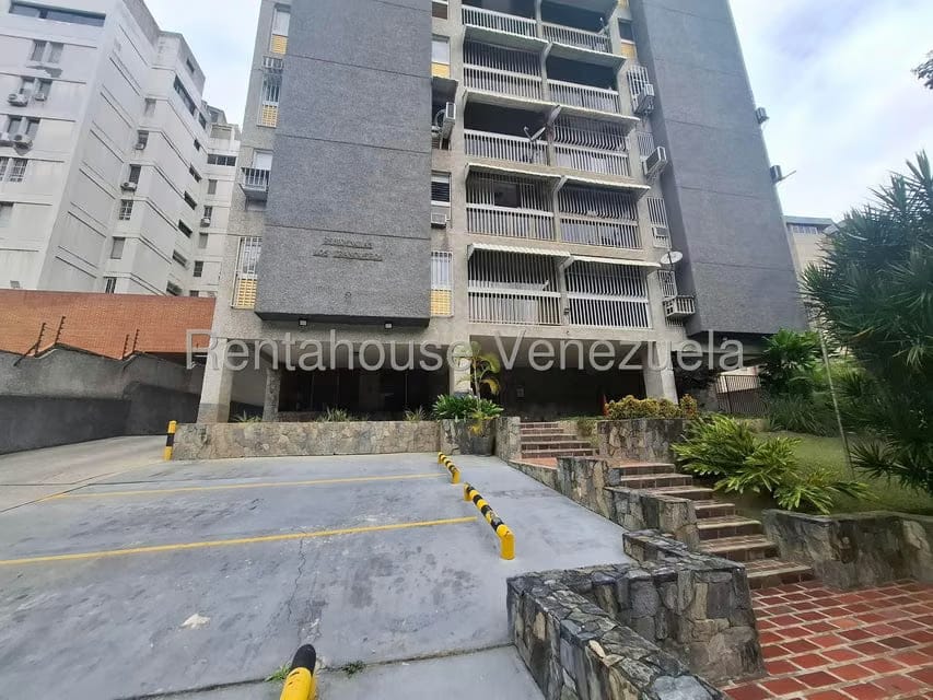 Apartamento (1 Nivel) en Alquiler en Santa Fe Norte, Distrito Metropolitano - 2