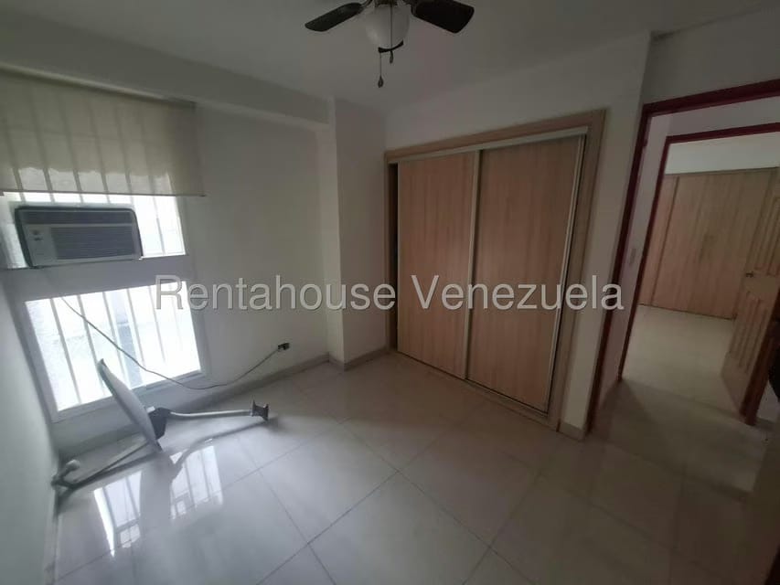 Apartamento (1 Nivel) en Alquiler en Santa Fe Norte, Distrito Metropolitano - 13