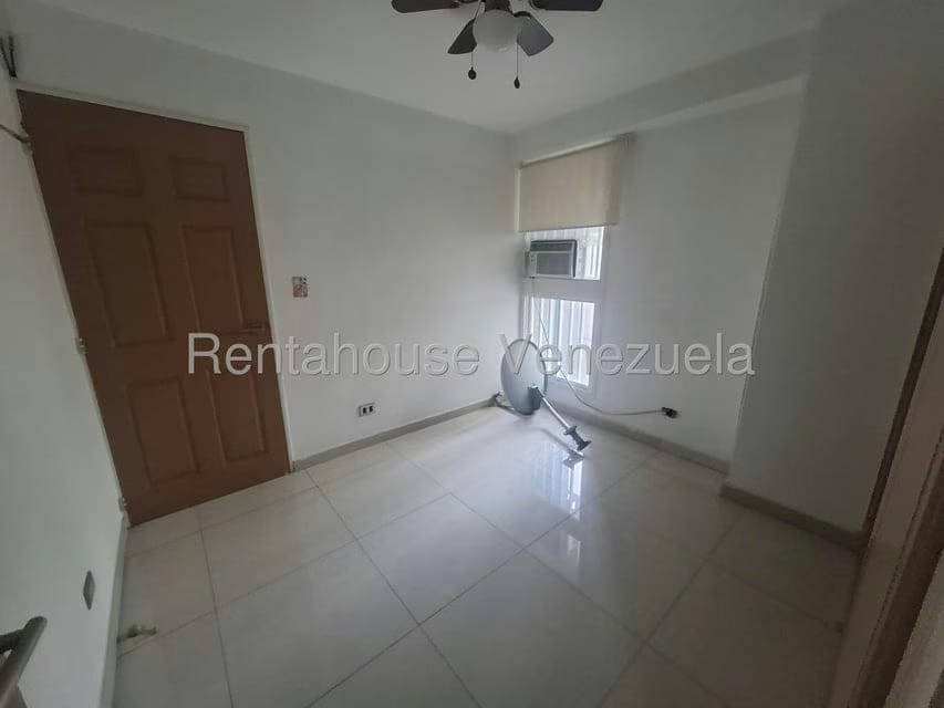 Apartamento (1 Nivel) en Alquiler en Santa Fe Norte, Distrito Metropolitano - 14