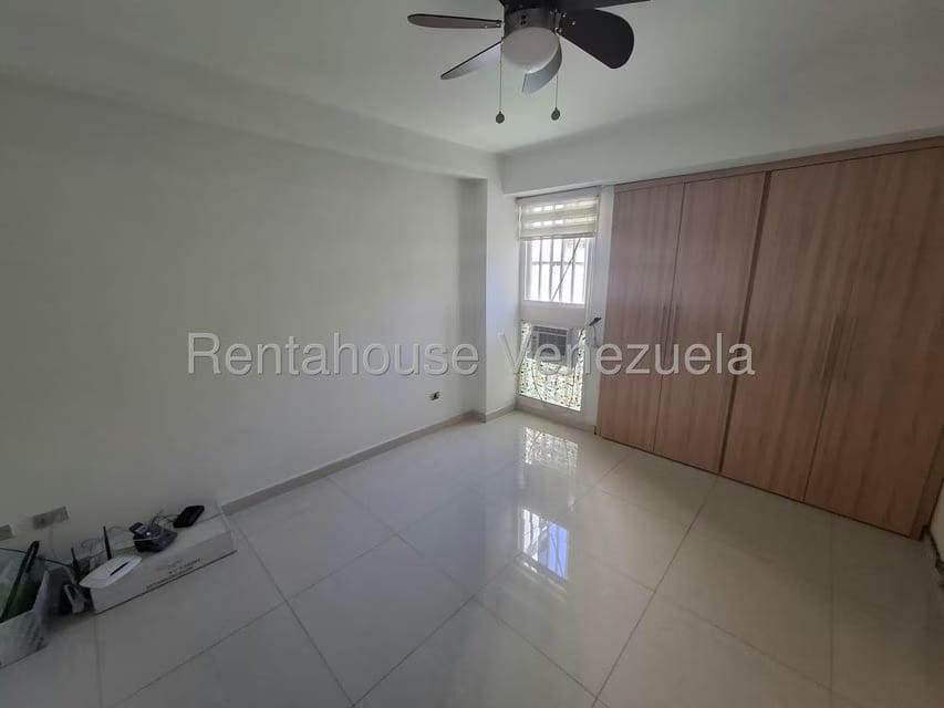 Apartamento (1 Nivel) en Alquiler en Santa Fe Norte, Distrito Metropolitano - 27