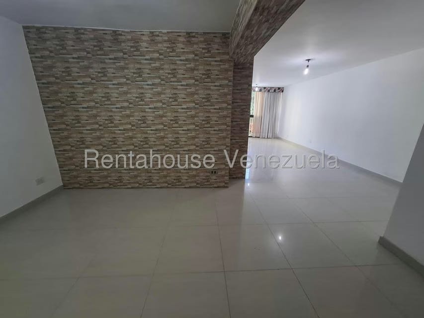 Apartamento (1 Nivel) en Alquiler en Santa Fe Norte, Distrito Metropolitano - 4