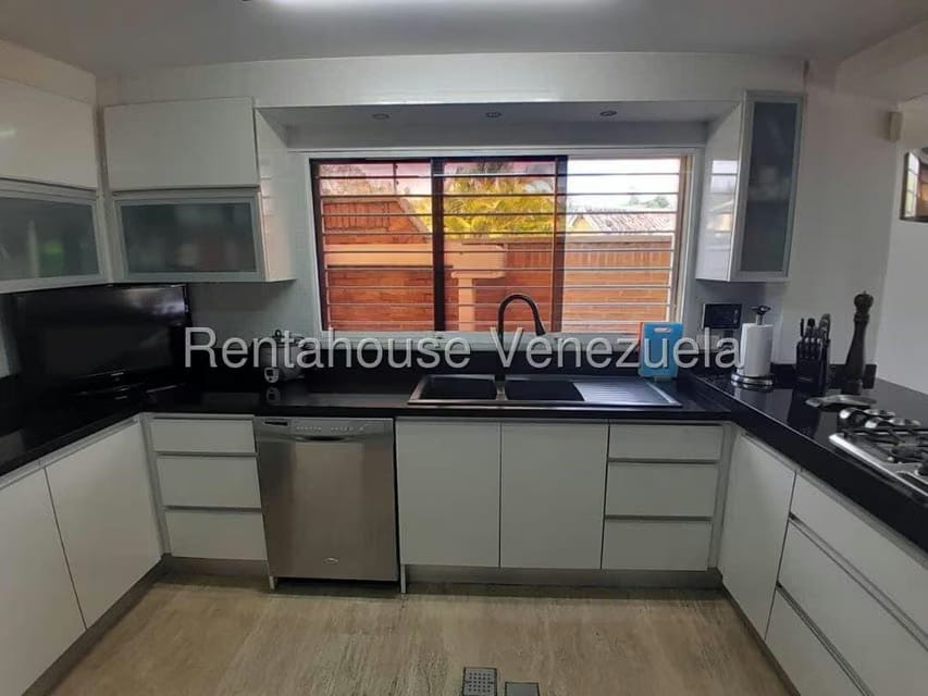 Townhouse (Duplex) en Venta en La Union, Distrito Metropolitano - 11