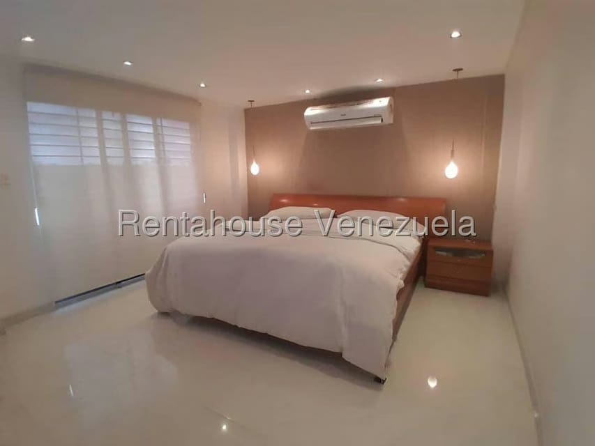 Townhouse (Duplex) en Venta en La Union, Distrito Metropolitano - 26