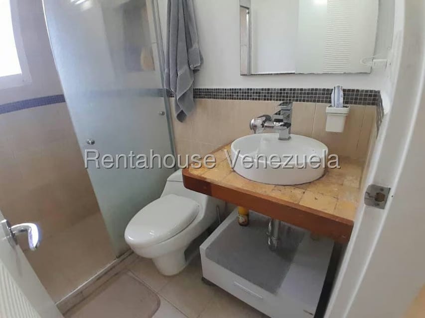 Townhouse (Duplex) en Venta en La Union, Distrito Metropolitano - 37