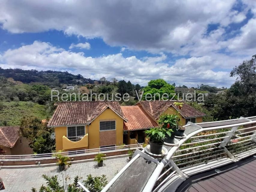 Townhouse (Duplex) en Venta en La Union, Distrito Metropolitano - 40