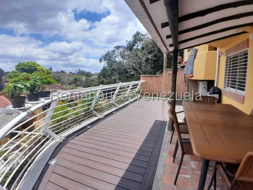 Townhouse (Duplex) en Venta en La Union, Distrito Metropolitano - 44