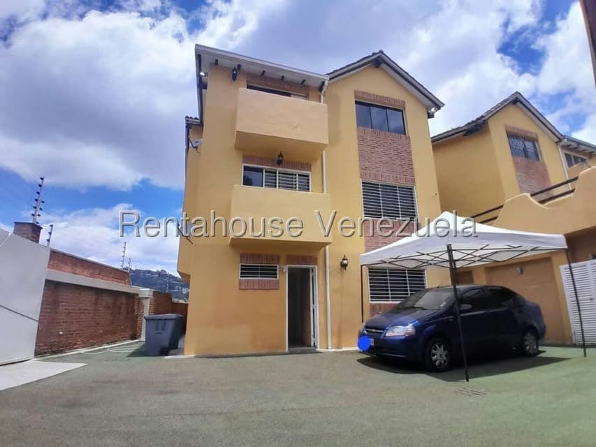 Townhouse (Duplex) en Venta en La Union, Distrito Metropolitano - 48