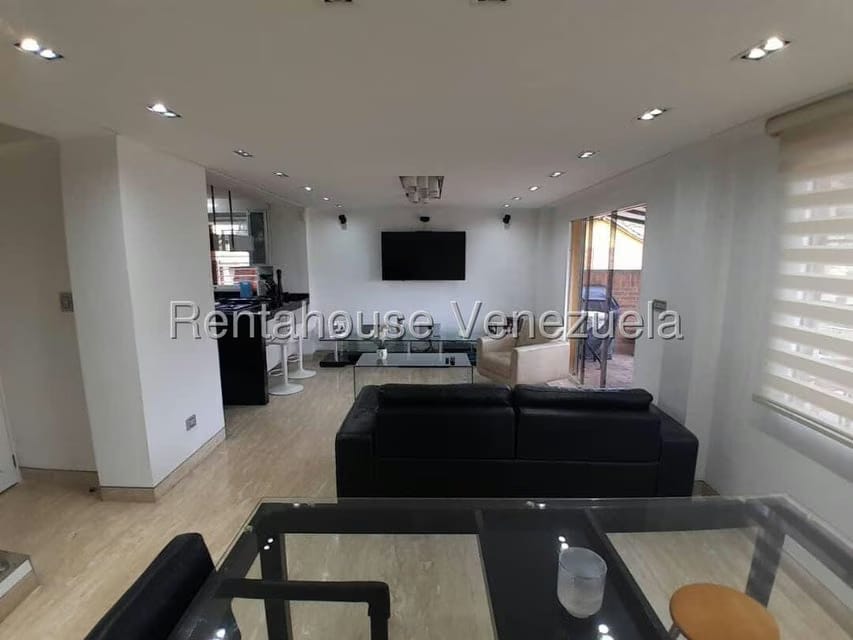 Townhouse (Duplex) en Venta en La Union, Distrito Metropolitano - 8