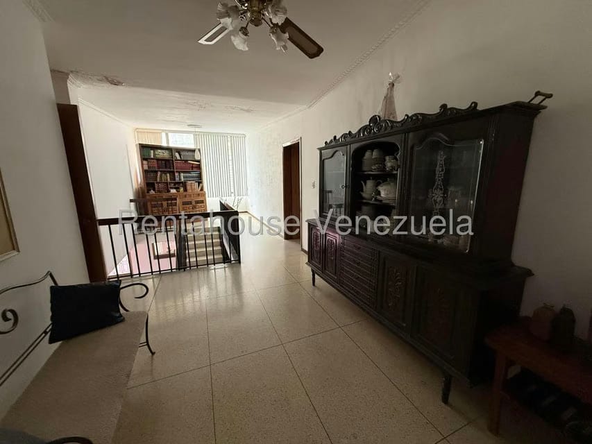 Casa (Multipes Niveles) en Venta en La California Norte, Distrito Metropolitano - 22