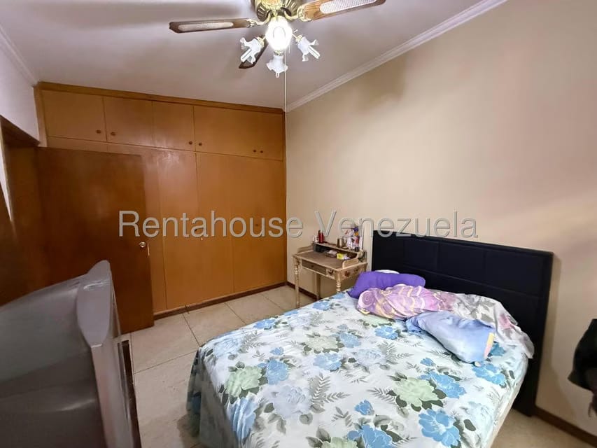 Casa (Multipes Niveles) en Venta en La California Norte, Distrito Metropolitano - 28