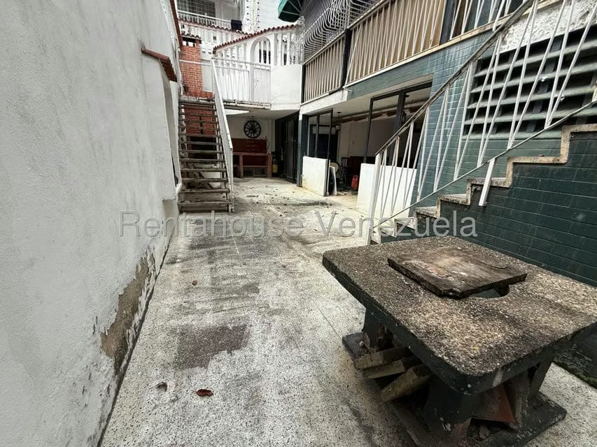 Casa (Multipes Niveles) en Venta en La California Norte, Distrito Metropolitano - 38