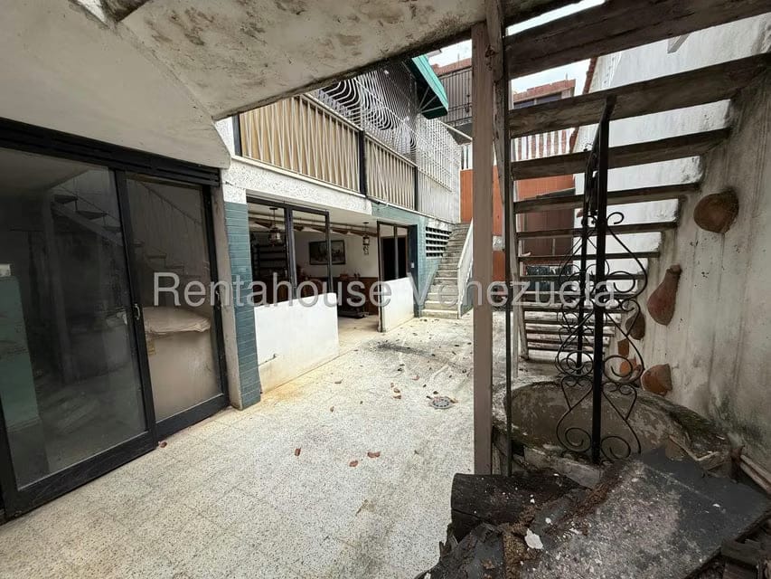 Casa (Multipes Niveles) en Venta en La California Norte, Distrito Metropolitano - 40