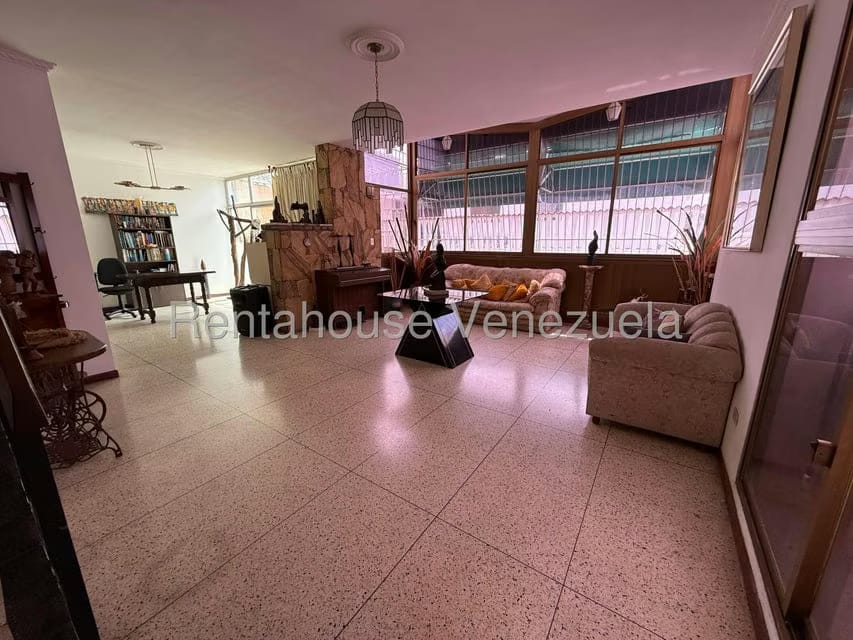 Casa (Multipes Niveles) en Venta en La California Norte, Distrito Metropolitano - 8
