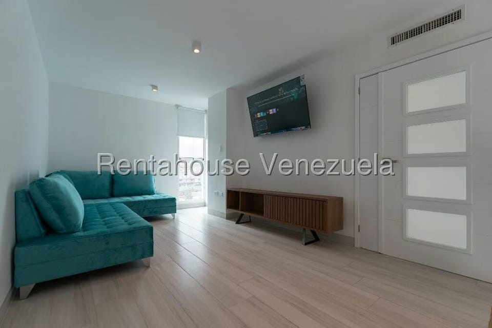 Apartamento (1 Nivel) en Venta en Playa Grande, Vargas - 15