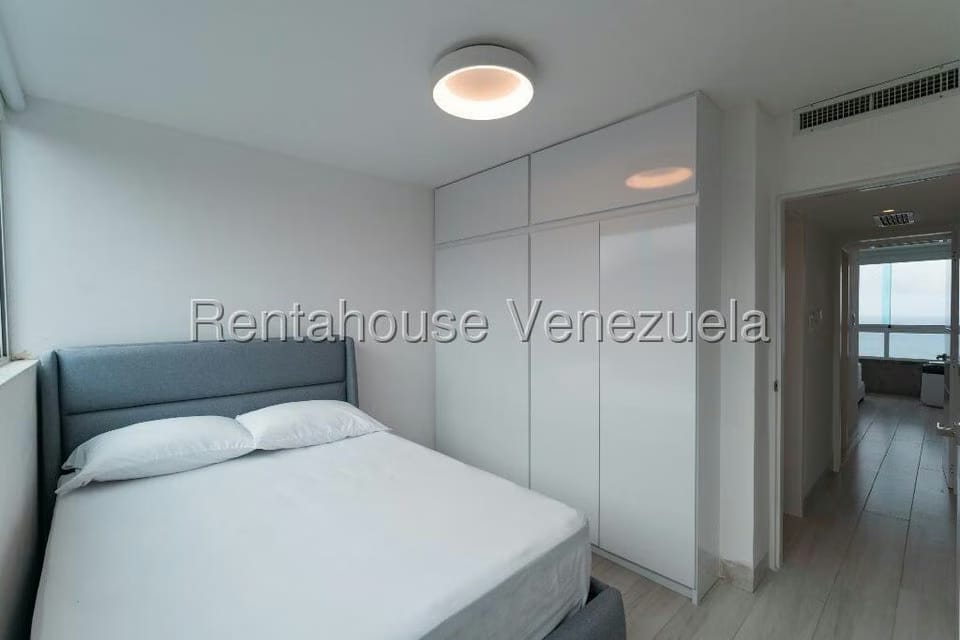 Apartamento (1 Nivel) en Venta en Playa Grande, Vargas - 23