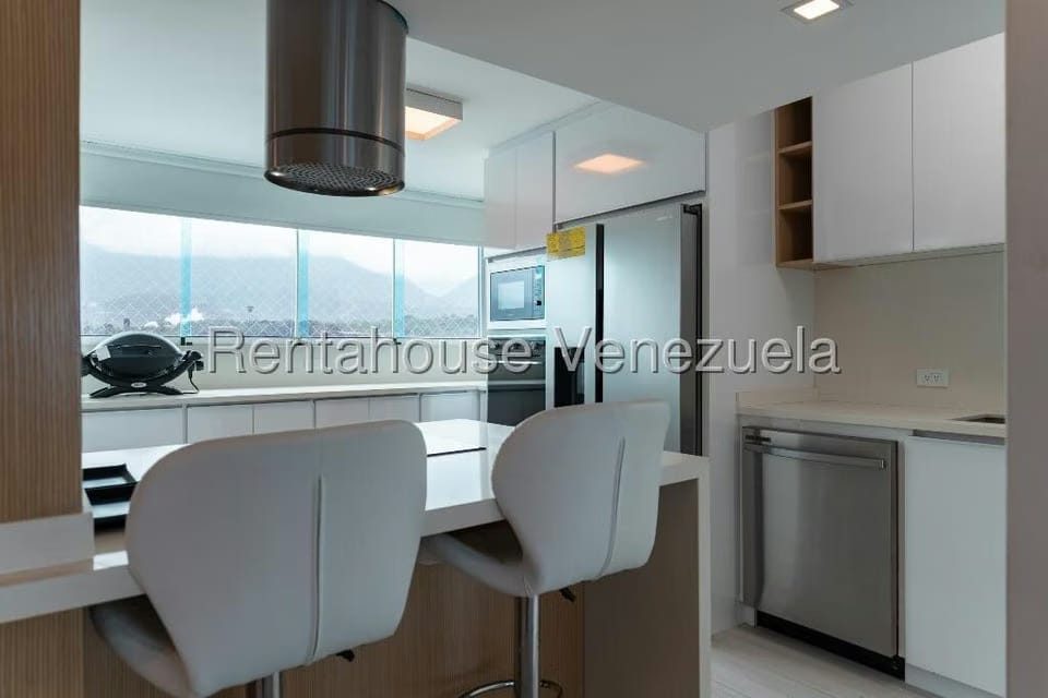 Apartamento (1 Nivel) en Venta en Playa Grande, Vargas - 4