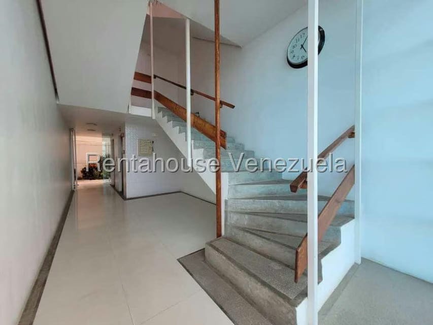 Apartamento (1 Nivel) en Venta en Playa Grande, Vargas - 32