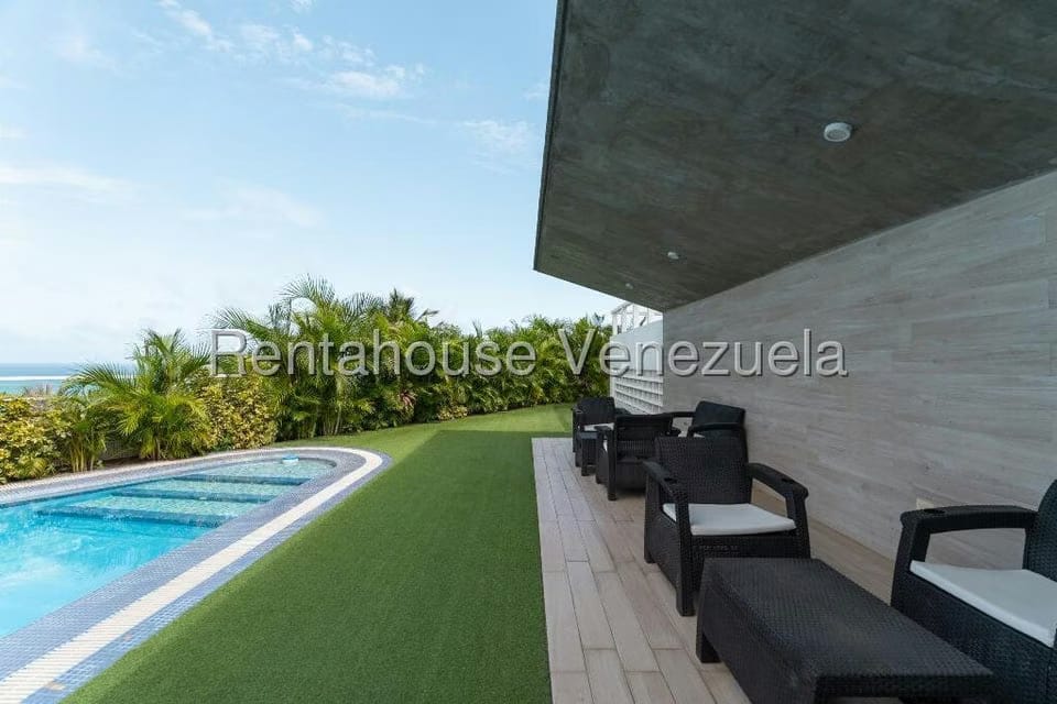 Apartamento (1 Nivel) en Venta en Playa Grande, Vargas - 38