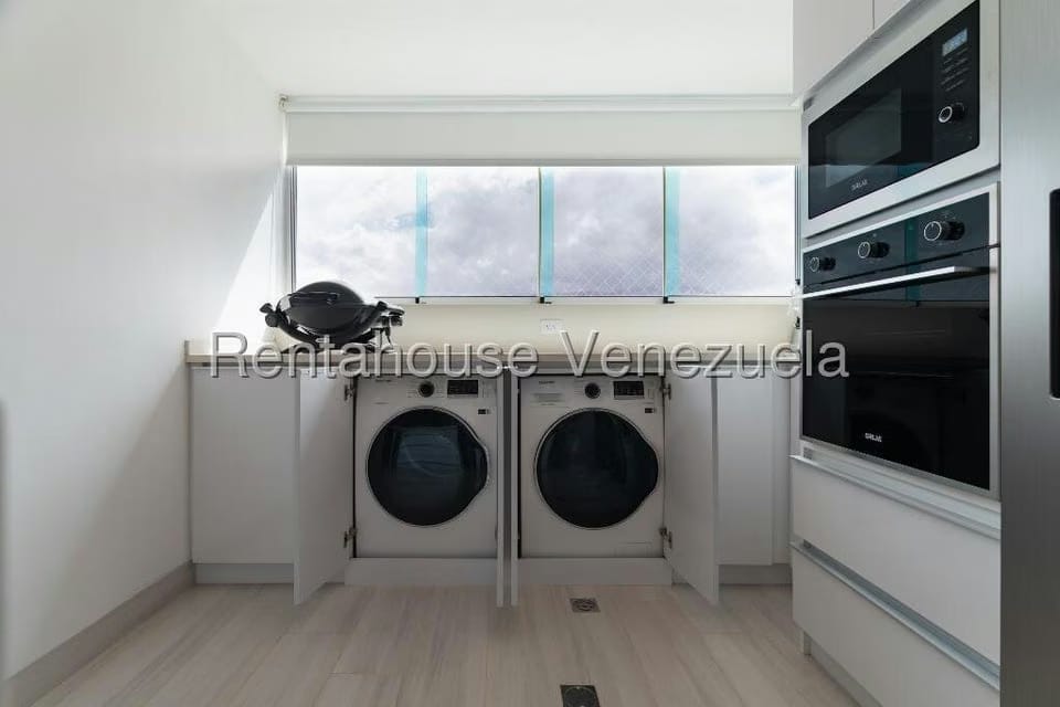 Apartamento (1 Nivel) en Venta en Playa Grande, Vargas - 6
