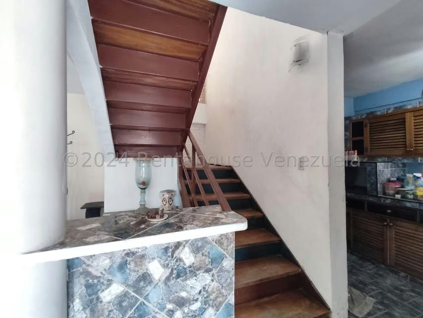 Casa (Duplex) en Venta en El Castillejo, Miranda - 14