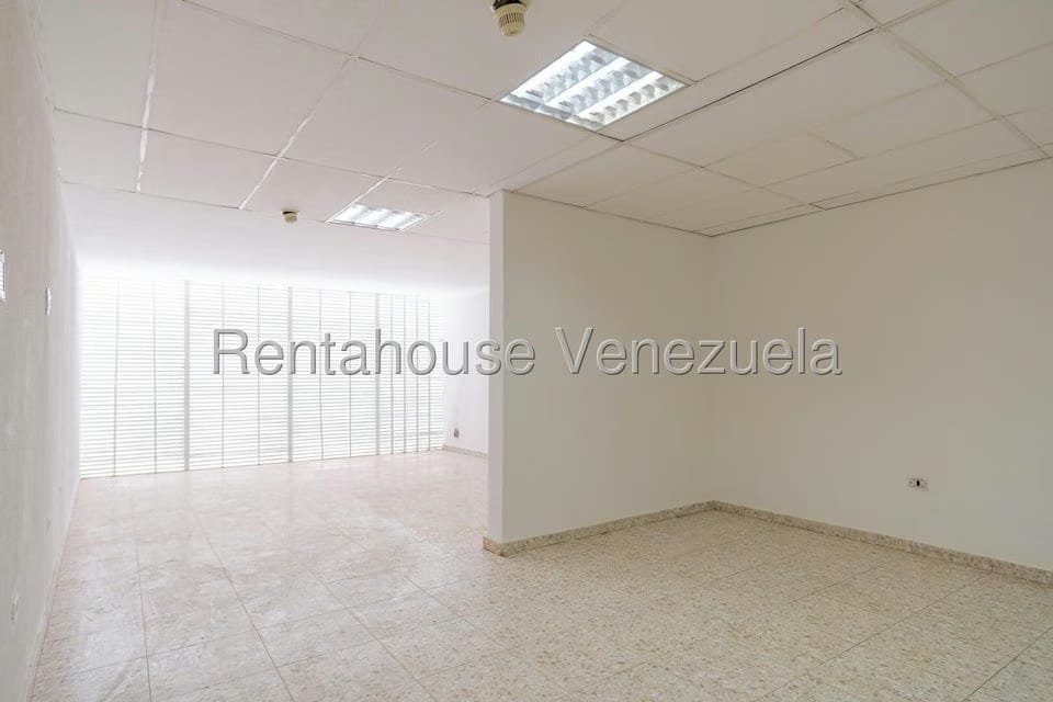 Comercial (Local Comercial) en Alquiler en Chacao, Distrito Metropolitano - 21