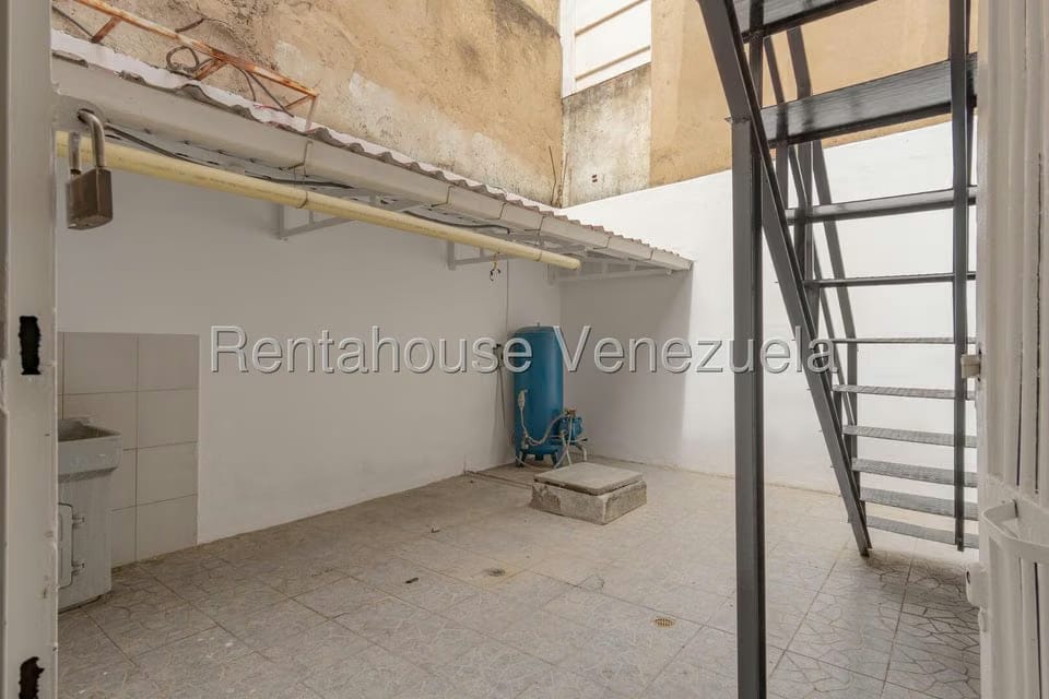 Comercial (Local Comercial) en Alquiler en Chacao, Distrito Metropolitano - 8