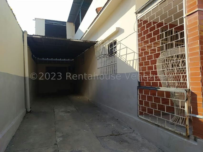 Casa (Multipes Niveles) en Venta en Zona Centro, Aragua - 32