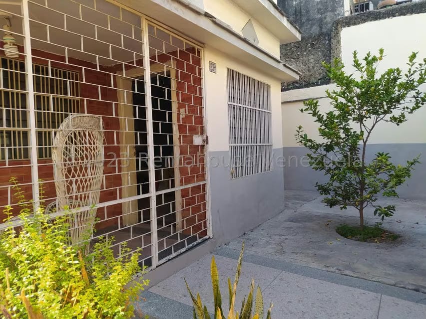 Casa (Multipes Niveles) en Venta en Zona Centro, Aragua - 7