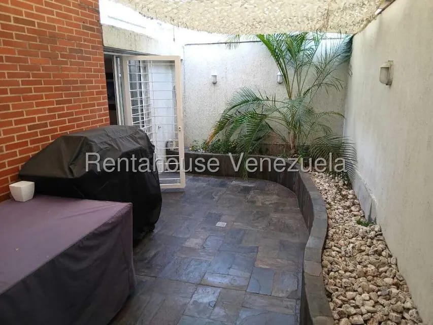 Apartamento (Duplex) en Venta en Los Naranjos de Las Mercedes, Distrito Metropolitano - 8