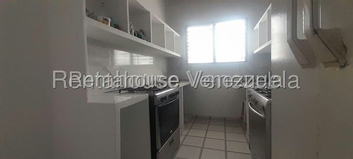 Anexo (1 Nivel) en Alquiler en Centro, Lara - 12