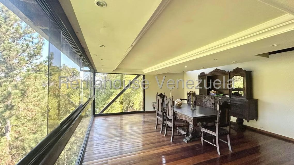 Casa (Multipes Niveles) en Venta en Oripoto, Distrito Metropolitano - 104