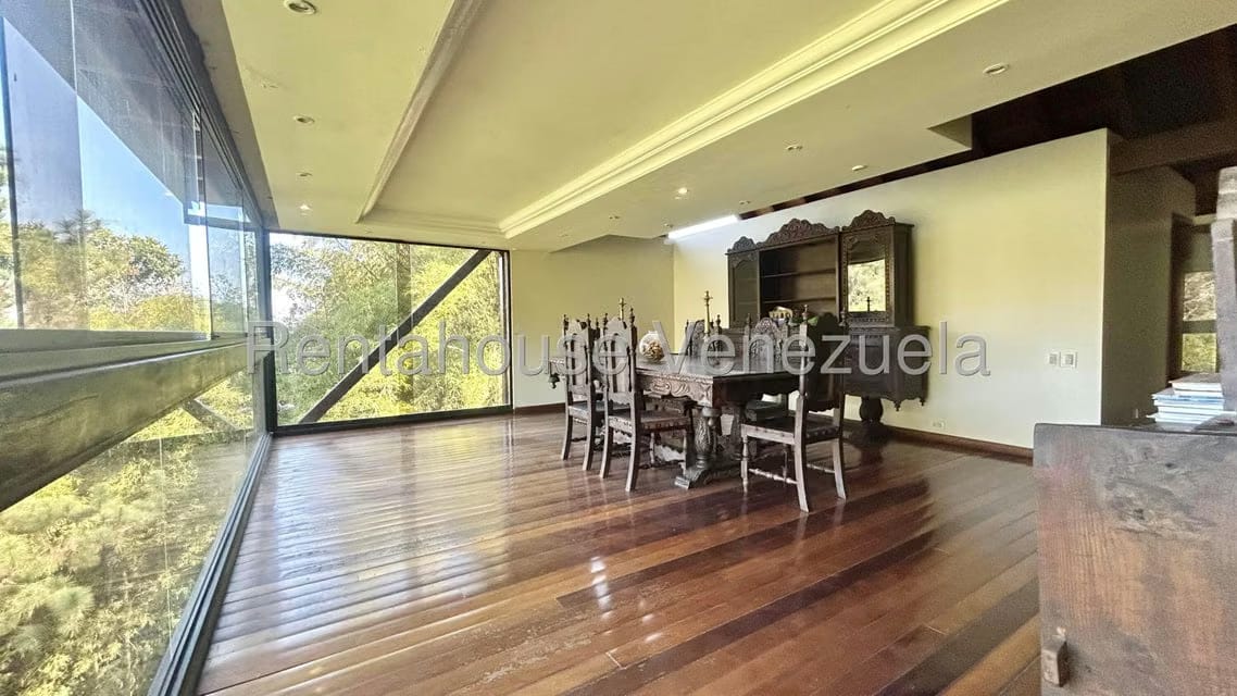 Casa (Multipes Niveles) en Venta en Oripoto, Distrito Metropolitano - 105