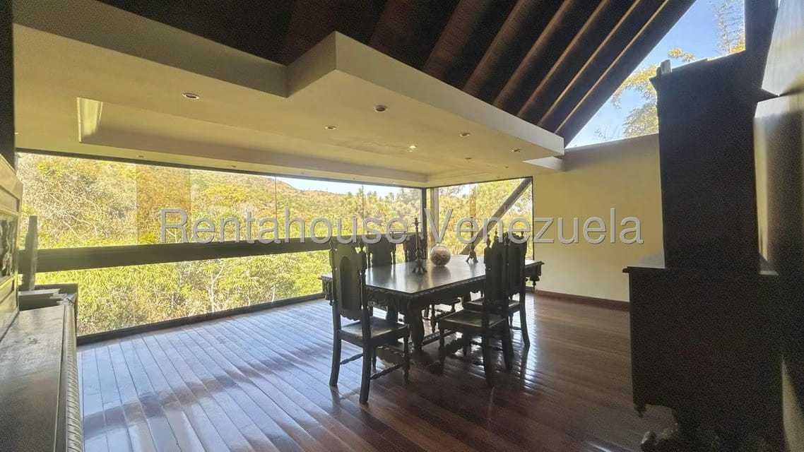 Casa (Multipes Niveles) en Venta en Oripoto, Distrito Metropolitano - 114